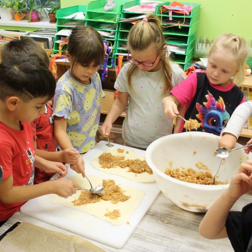 <br />
<b>Notice</b>:  Undefined index: name in <b>/home/zskrasnalipa.cz/vendor/vrana/notorm/NotORM/Row.php</b> on line <b>166</b><br />
