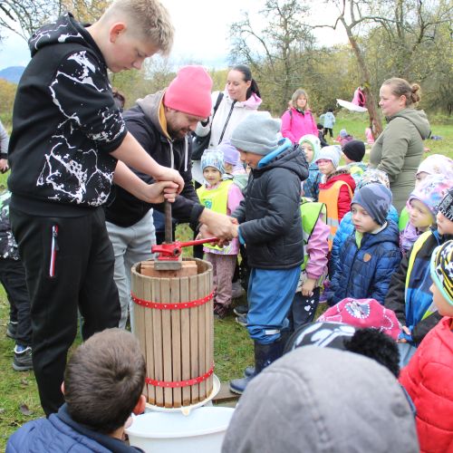 <br />
<b>Notice</b>:  Undefined index: name in <b>/home/zskrasnalipa.cz/vendor/vrana/notorm/NotORM/Row.php</b> on line <b>166</b><br />
