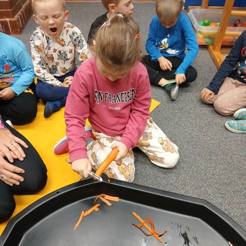 <br />
<b>Notice</b>:  Undefined index: name in <b>/home/zskrasnalipa.cz/vendor/vrana/notorm/NotORM/Row.php</b> on line <b>166</b><br />
