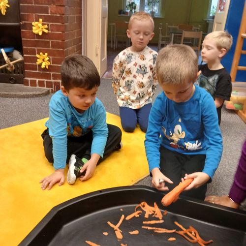 <br />
<b>Notice</b>:  Undefined index: name in <b>/home/zskrasnalipa.cz/vendor/vrana/notorm/NotORM/Row.php</b> on line <b>166</b><br />
