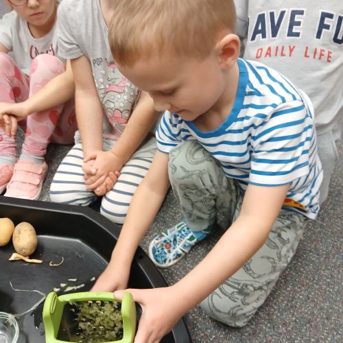 <br />
<b>Notice</b>:  Undefined index: name in <b>/home/zskrasnalipa.cz/vendor/vrana/notorm/NotORM/Row.php</b> on line <b>166</b><br />
