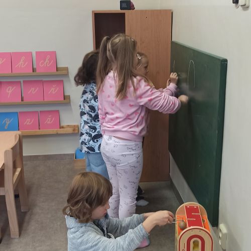 <br />
<b>Notice</b>:  Undefined index: name in <b>/home/zskrasnalipa.cz/vendor/vrana/notorm/NotORM/Row.php</b> on line <b>166</b><br />
