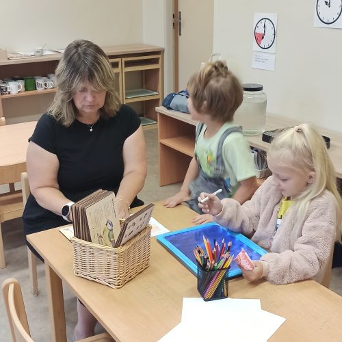 <br />
<b>Notice</b>:  Undefined index: name in <b>/home/zskrasnalipa.cz/vendor/vrana/notorm/NotORM/Row.php</b> on line <b>166</b><br />
