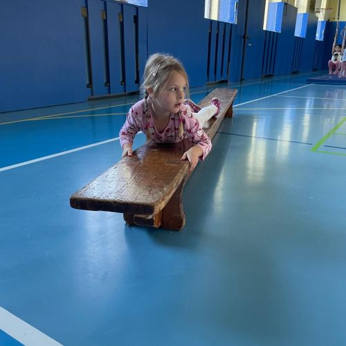 <br />
<b>Notice</b>:  Undefined index: name in <b>/home/zskrasnalipa.cz/vendor/vrana/notorm/NotORM/Row.php</b> on line <b>166</b><br />
