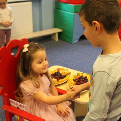 <br />
<b>Notice</b>:  Undefined index: name in <b>/home/zskrasnalipa.cz/vendor/vrana/notorm/NotORM/Row.php</b> on line <b>166</b><br />
