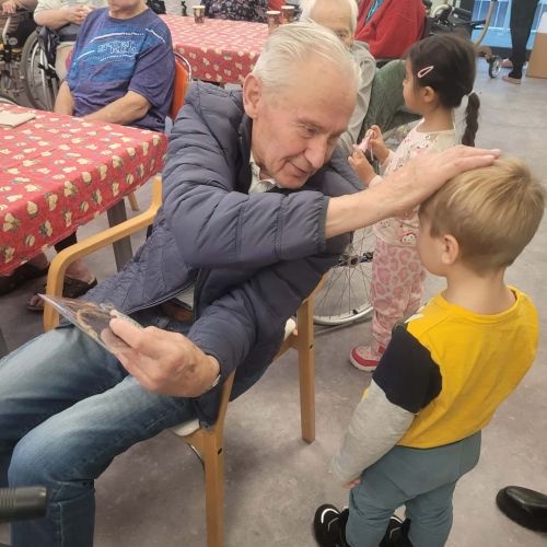 <br />
<b>Notice</b>:  Undefined index: name in <b>/home/zskrasnalipa.cz/vendor/vrana/notorm/NotORM/Row.php</b> on line <b>166</b><br />
