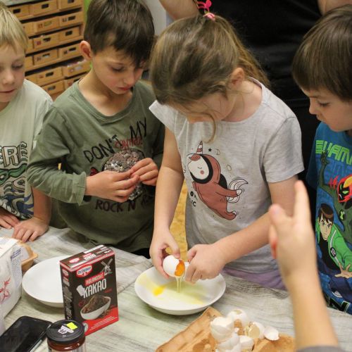 <br />
<b>Notice</b>:  Undefined index: name in <b>/home/zskrasnalipa.cz/vendor/vrana/notorm/NotORM/Row.php</b> on line <b>166</b><br />
