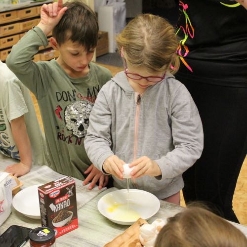 <br />
<b>Notice</b>:  Undefined index: name in <b>/home/zskrasnalipa.cz/vendor/vrana/notorm/NotORM/Row.php</b> on line <b>166</b><br />
