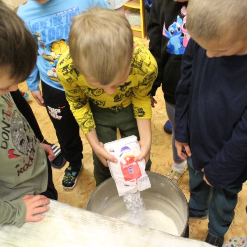 <br />
<b>Notice</b>:  Undefined index: name in <b>/home/zskrasnalipa.cz/vendor/vrana/notorm/NotORM/Row.php</b> on line <b>166</b><br />
