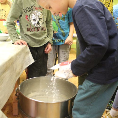 <br />
<b>Notice</b>:  Undefined index: name in <b>/home/zskrasnalipa.cz/vendor/vrana/notorm/NotORM/Row.php</b> on line <b>166</b><br />
