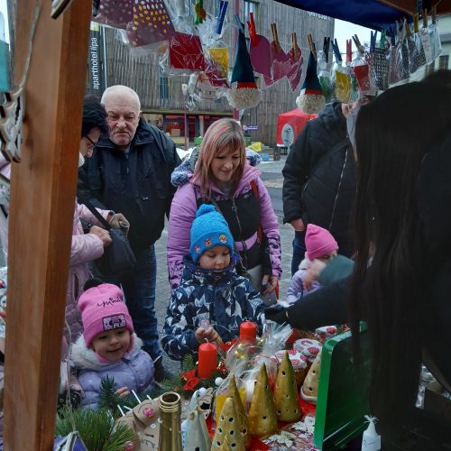 <br />
<b>Notice</b>:  Undefined index: name in <b>/home/zskrasnalipa.cz/vendor/vrana/notorm/NotORM/Row.php</b> on line <b>166</b><br />
