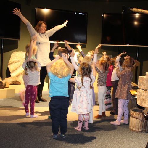 <br />
<b>Notice</b>:  Undefined index: name in <b>/home/zskrasnalipa.cz/vendor/vrana/notorm/NotORM/Row.php</b> on line <b>166</b><br />
