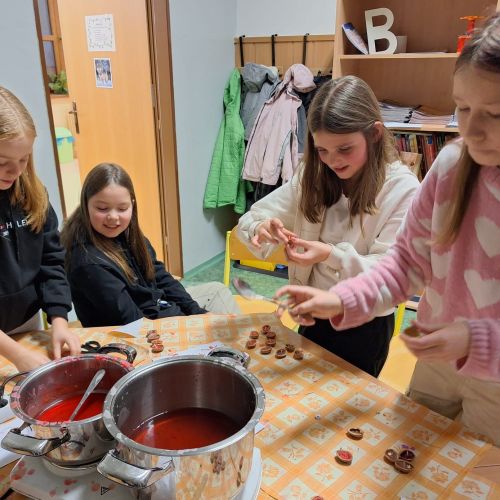 <br />
<b>Notice</b>:  Undefined index: name in <b>/home/zskrasnalipa.cz/vendor/vrana/notorm/NotORM/Row.php</b> on line <b>166</b><br />
