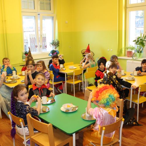 <br />
<b>Notice</b>:  Undefined index: name in <b>/home/zskrasnalipa.cz/vendor/vrana/notorm/NotORM/Row.php</b> on line <b>166</b><br />
