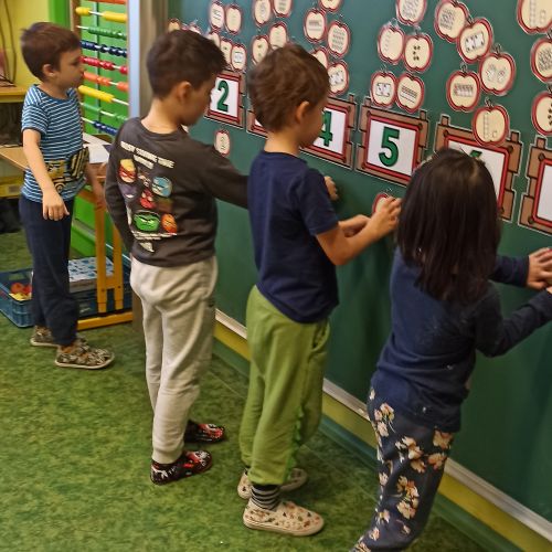 <br />
<b>Notice</b>:  Undefined index: name in <b>/home/zskrasnalipa.cz/vendor/vrana/notorm/NotORM/Row.php</b> on line <b>166</b><br />
