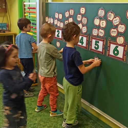 <br />
<b>Notice</b>:  Undefined index: name in <b>/home/zskrasnalipa.cz/vendor/vrana/notorm/NotORM/Row.php</b> on line <b>166</b><br />
