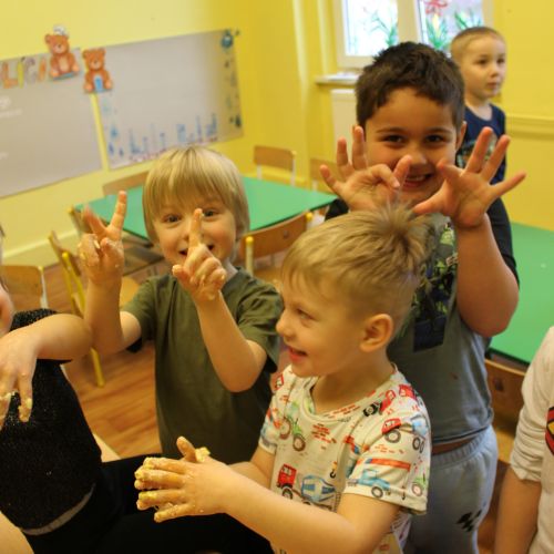 <br />
<b>Notice</b>:  Undefined index: name in <b>/home/zskrasnalipa.cz/vendor/vrana/notorm/NotORM/Row.php</b> on line <b>166</b><br />
