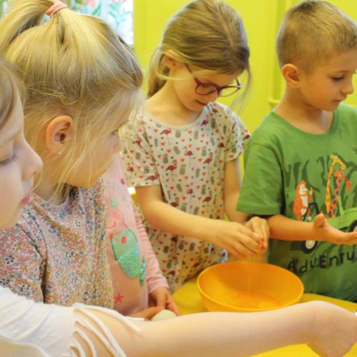 <br />
<b>Notice</b>:  Undefined index: name in <b>/home/zskrasnalipa.cz/vendor/vrana/notorm/NotORM/Row.php</b> on line <b>166</b><br />
