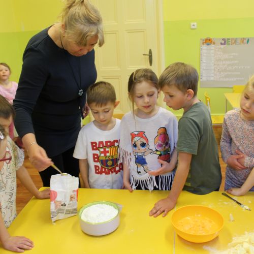 <br />
<b>Notice</b>:  Undefined index: name in <b>/home/zskrasnalipa.cz/vendor/vrana/notorm/NotORM/Row.php</b> on line <b>166</b><br />
