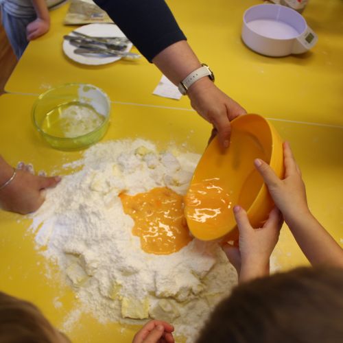 <br />
<b>Notice</b>:  Undefined index: name in <b>/home/zskrasnalipa.cz/vendor/vrana/notorm/NotORM/Row.php</b> on line <b>166</b><br />
