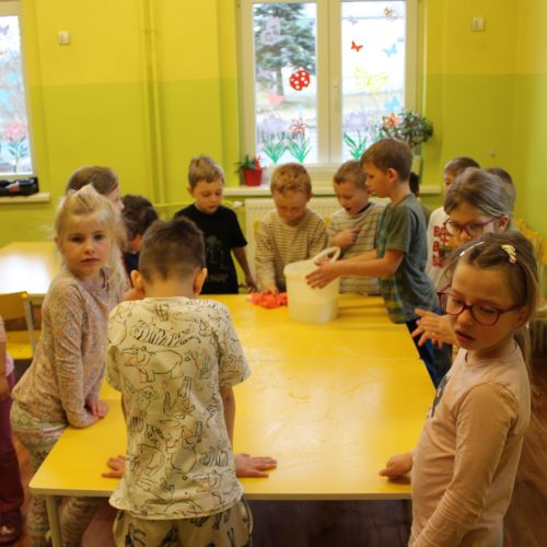 <br />
<b>Notice</b>:  Undefined index: name in <b>/home/zskrasnalipa.cz/vendor/vrana/notorm/NotORM/Row.php</b> on line <b>166</b><br />
