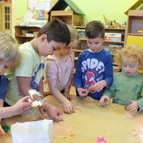 <br />
<b>Notice</b>:  Undefined index: name in <b>/home/zskrasnalipa.cz/vendor/vrana/notorm/NotORM/Row.php</b> on line <b>166</b><br />
