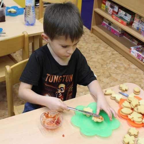 <br />
<b>Notice</b>:  Undefined index: name in <b>/home/zskrasnalipa.cz/vendor/vrana/notorm/NotORM/Row.php</b> on line <b>166</b><br />
