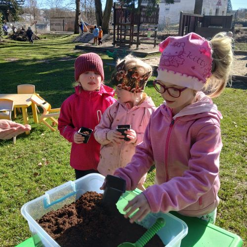 <br />
<b>Notice</b>:  Undefined index: name in <b>/home/zskrasnalipa.cz/vendor/vrana/notorm/NotORM/Row.php</b> on line <b>166</b><br />
