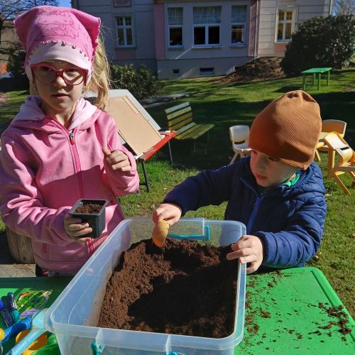 <br />
<b>Notice</b>:  Undefined index: name in <b>/home/zskrasnalipa.cz/vendor/vrana/notorm/NotORM/Row.php</b> on line <b>166</b><br />
