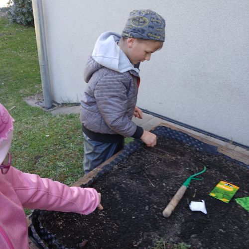 <br />
<b>Notice</b>:  Undefined index: name in <b>/home/zskrasnalipa.cz/vendor/vrana/notorm/NotORM/Row.php</b> on line <b>166</b><br />
