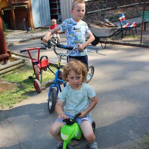 <br />
<b>Notice</b>:  Undefined index: name in <b>/home/zskrasnalipa.cz/vendor/vrana/notorm/NotORM/Row.php</b> on line <b>166</b><br />
