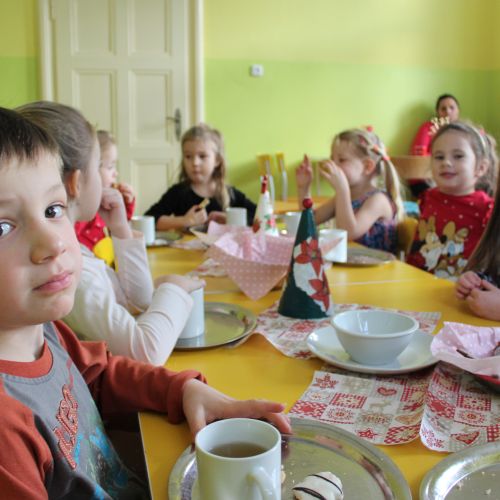 <br />
<b>Notice</b>:  Undefined index: name in <b>/home/zskrasnalipa.cz/vendor/vrana/notorm/NotORM/Row.php</b> on line <b>166</b><br />
