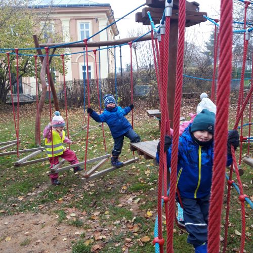 <br />
<b>Notice</b>:  Undefined index: name in <b>/home/zskrasnalipa.cz/vendor/vrana/notorm/NotORM/Row.php</b> on line <b>166</b><br />
